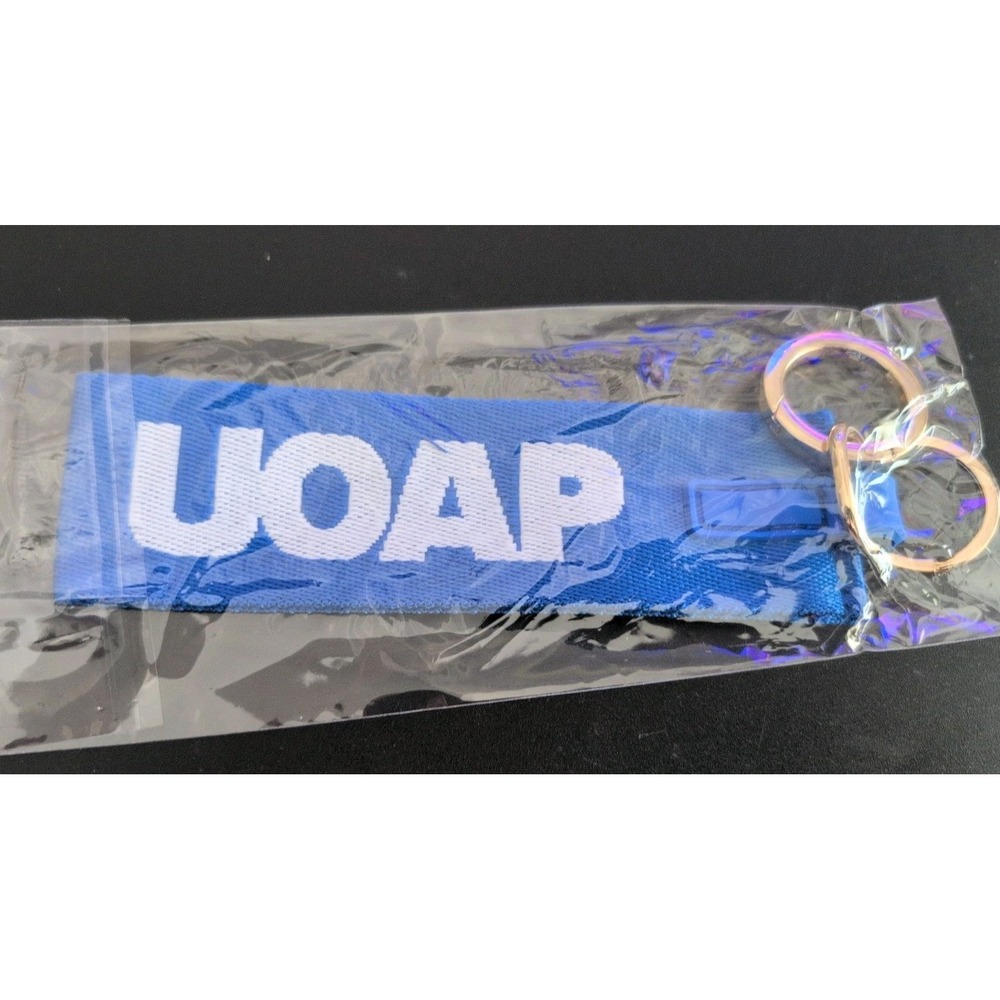 2026 Universal Orlando Annual Passholder Wristlet Keychain